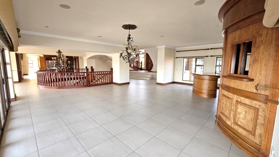 5 Bedroom Property for Sale in Birdwood Estate North West